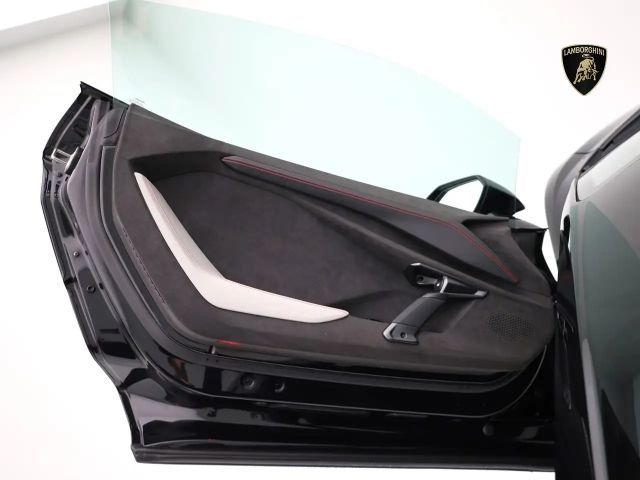 Lamborghini Revuelto MY24 I NERO HELENE