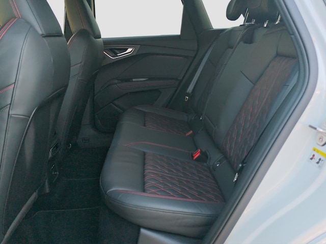 Audi Q4 e-tron 50 Quattro