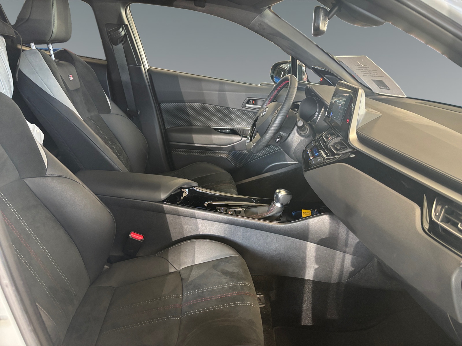 Toyota C-HR 5-deurs GR