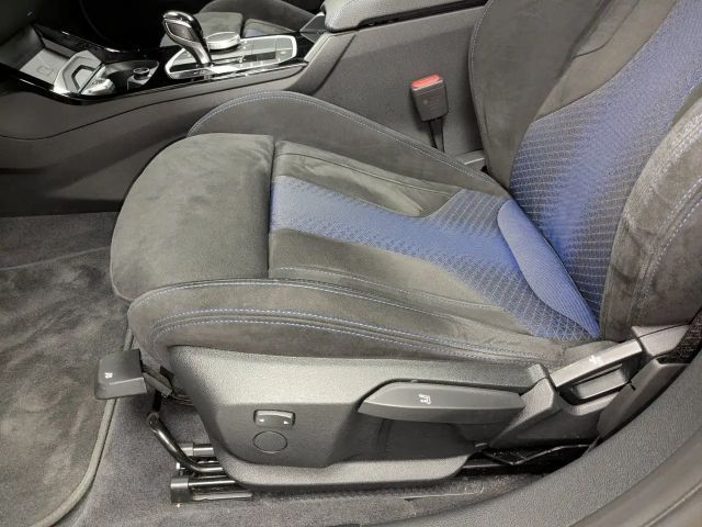 BMW 120 120i M-Sport Sedan