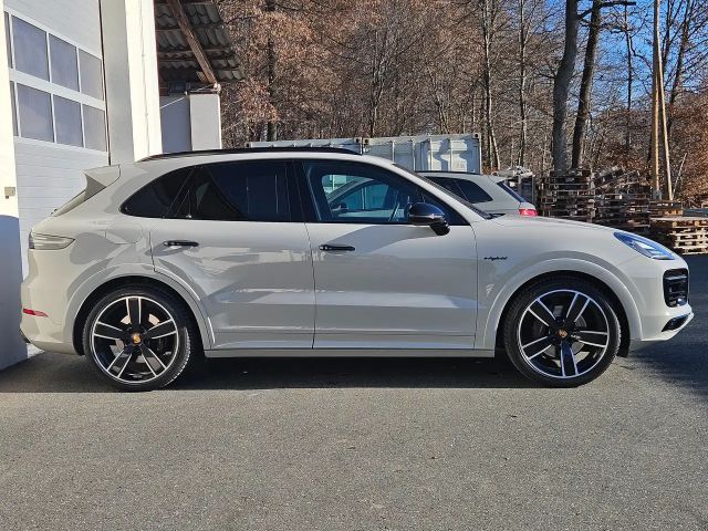 Porsche Cayenne E-Hybrid