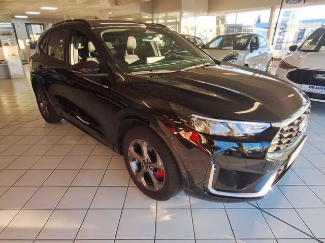 Ford Kuga Hybrid ST Line X