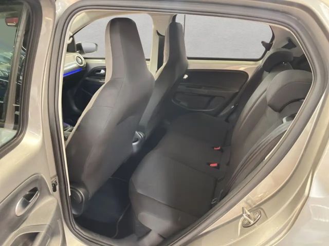 Volkswagen e-up! Plus Style