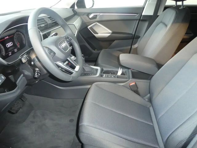 Audi Q3 40 TDI Quattro S-Line