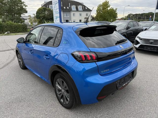 Peugeot E-208 Allure Pack