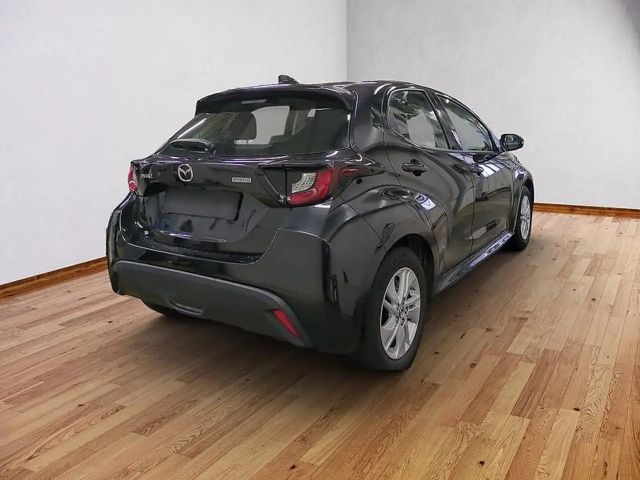 Mazda 2 Hybrid 1.5 Centre-Line ACC, Kamera