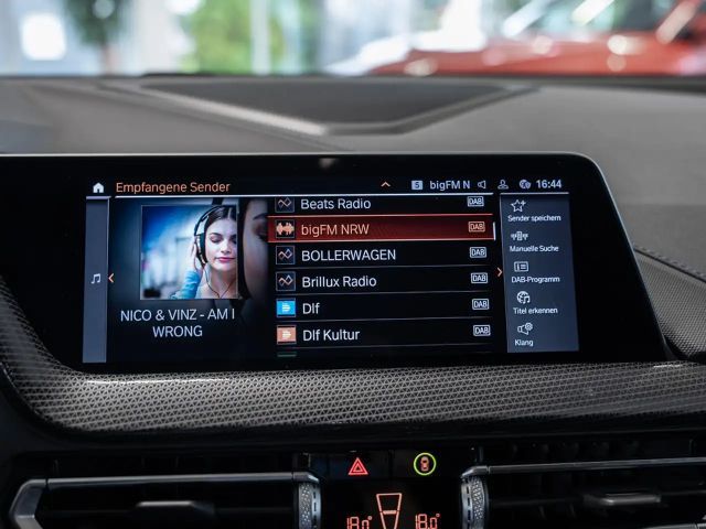 BMW 118 118i M-Sport Sedan