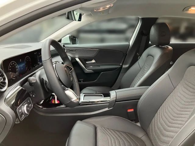 Mercedes-Benz A 180 Progressive