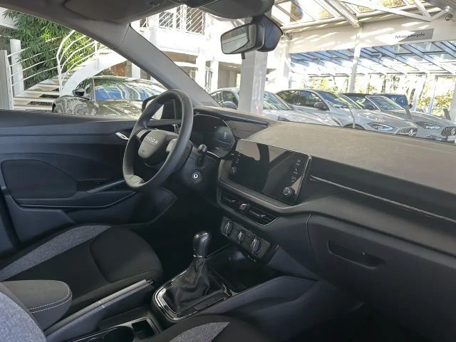 Skoda Fabia 1.0 Essence *LED*KLiMA*PDC*SPuR*