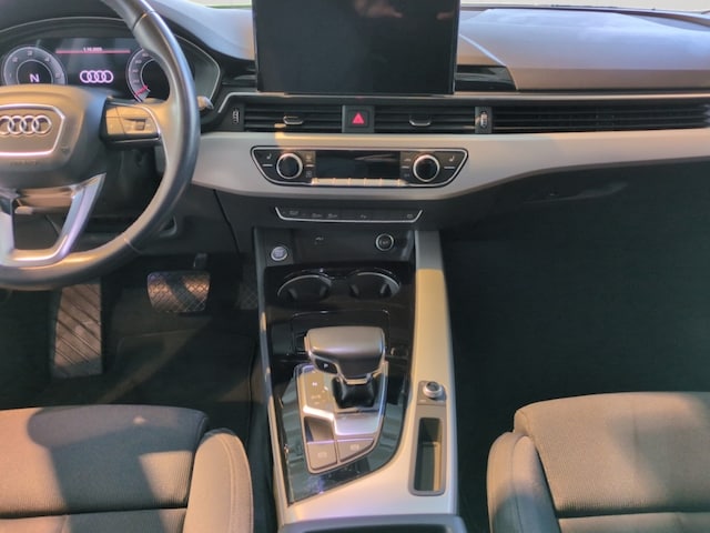 Audi A4 40 TDI Avant S-Tronic
