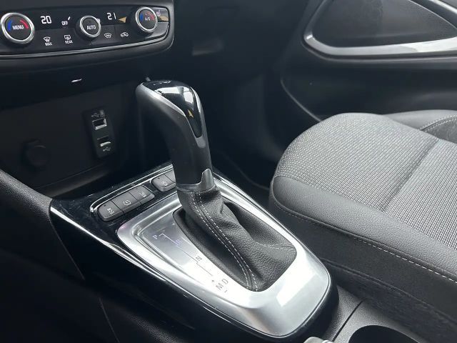 Opel Crossland X Elegance