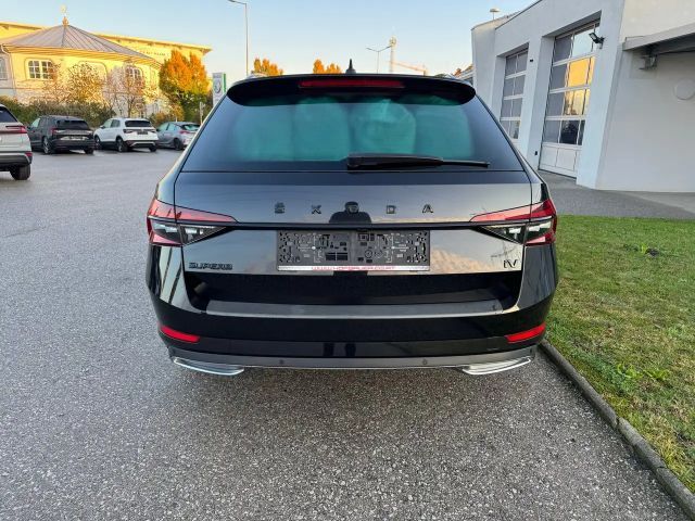 Skoda Superb Sportline iV