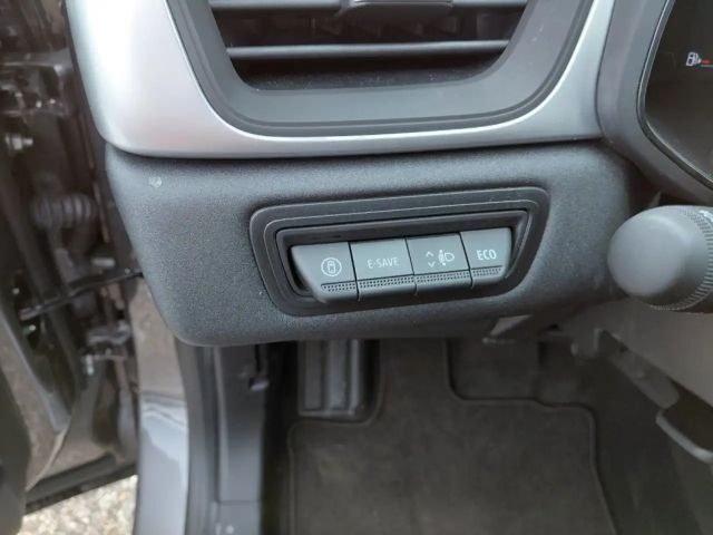 Mitsubishi ASX Invite