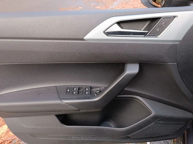 Volkswagen Taigo 1.0 TSI DSG