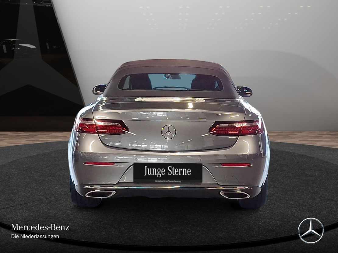 Mercedes-Benz E 200 4MATIC Cabriolet