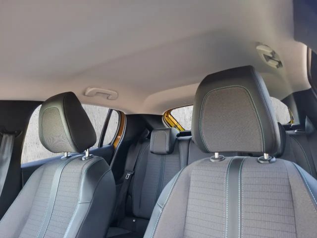 Peugeot E-208 Allure Pack