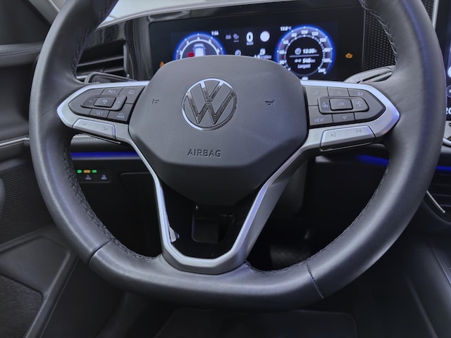 Volkswagen Passat 1.5 eTSI Business DSG