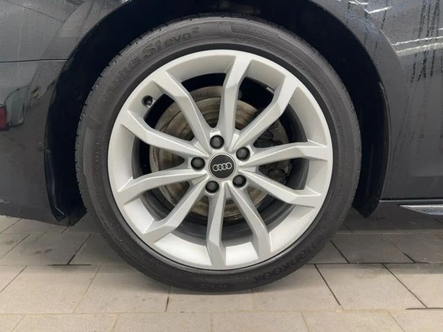 Audi A4 35 TFSI S-Line