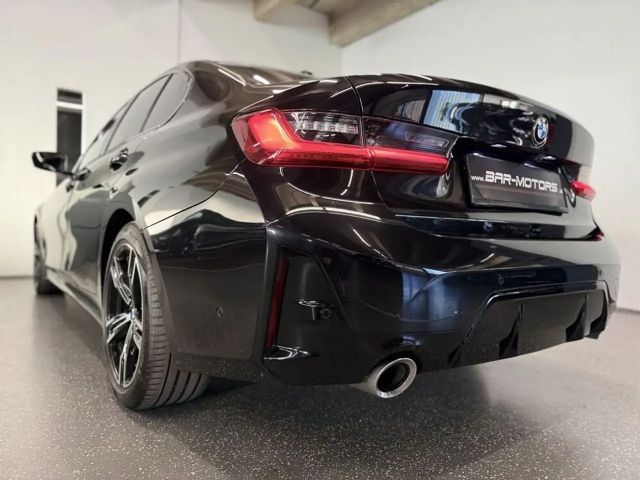 BMW 320 320d M-Sport Sedan