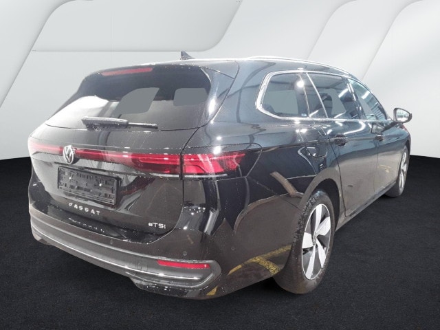 Volkswagen Passat 1.5 eTSI Business DSG Variant