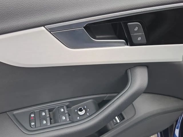 Audi A4 40 TFSI S-Line