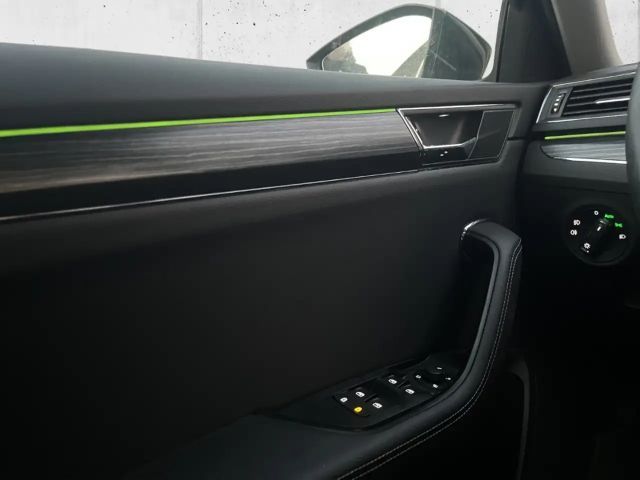 Skoda Superb 1.5 TSI Combi Style Style