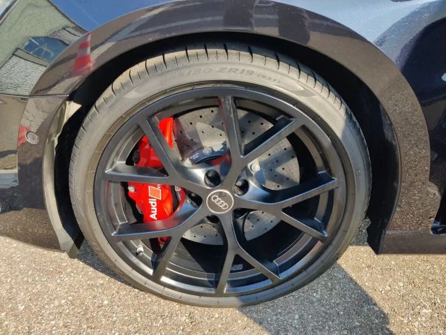 Audi RS3 Quattro S-Tronic Sedan