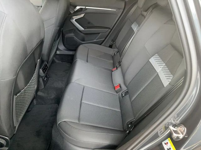 Audi A3 35 TFSI Sedan Sportback