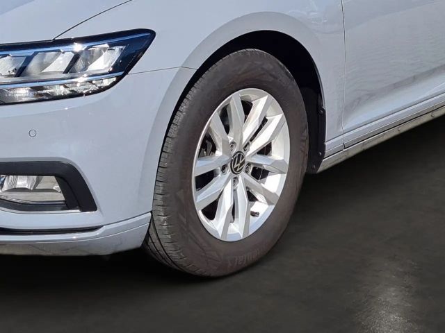 Volkswagen Passat 2.0 TDI Business DSG Variant
