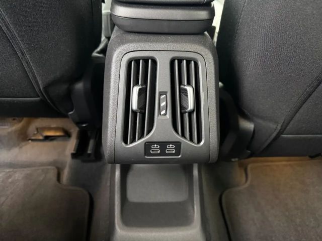 BMW 220 220i Active Tourer