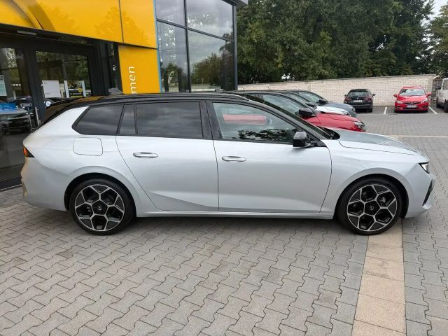 Opel Astra Sports Tourer Ultimate