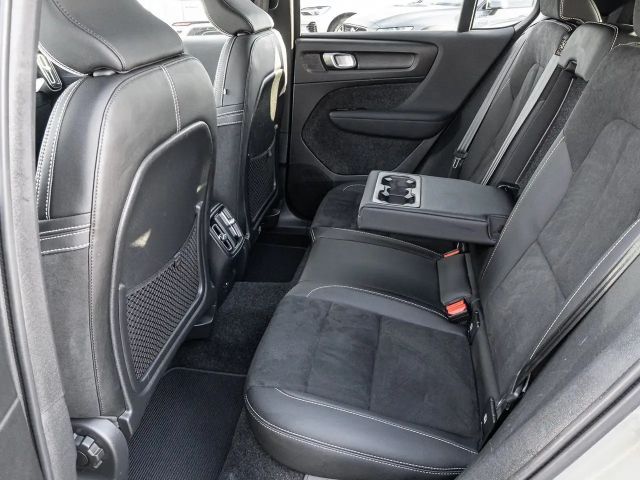 Volvo C40 AWD Plus Recharge Twin Engine