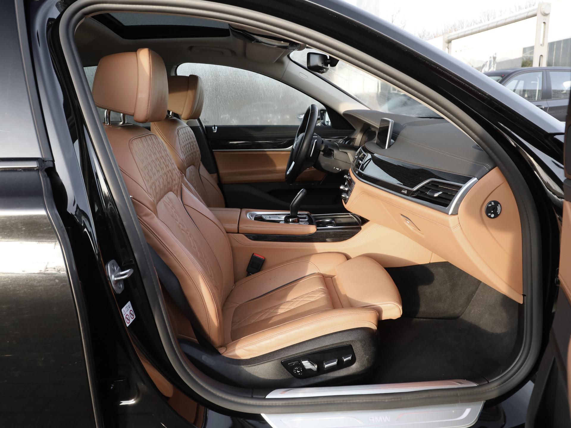 BMW 740 740d Sedan xDrive