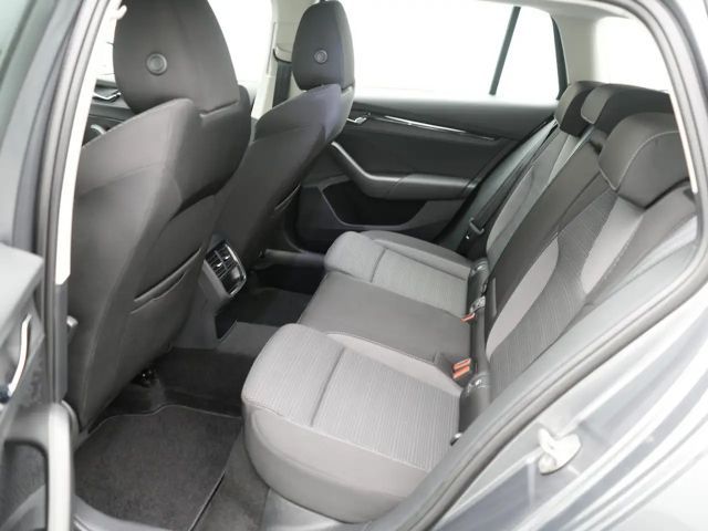 Skoda Octavia Ambition Combi iV