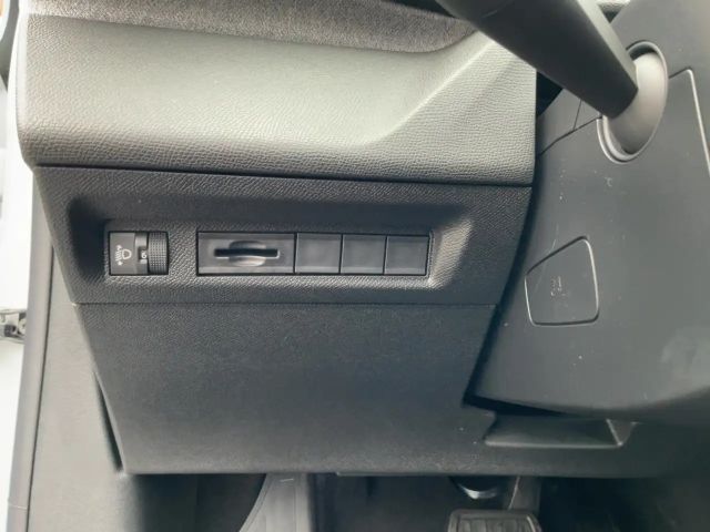 Peugeot 408 Allure Pack Hybrid