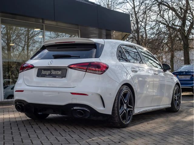 Mercedes-Benz A 35 AMG 4MATIC AMG Line