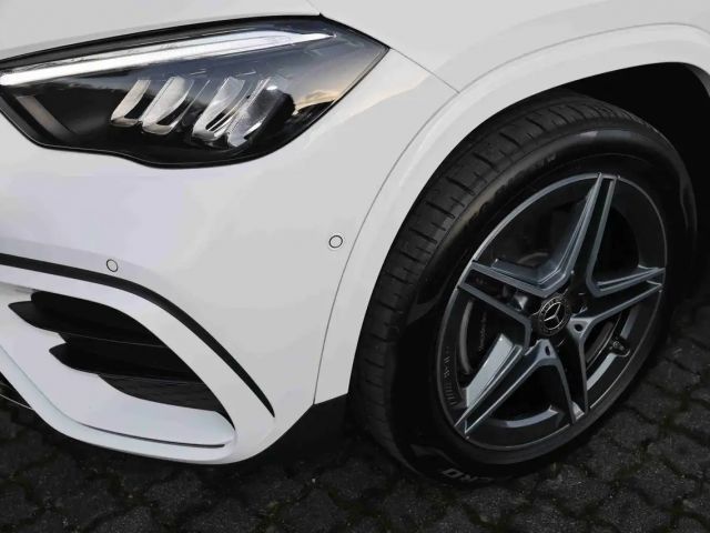 Mercedes-Benz GLA 180 AMG Line