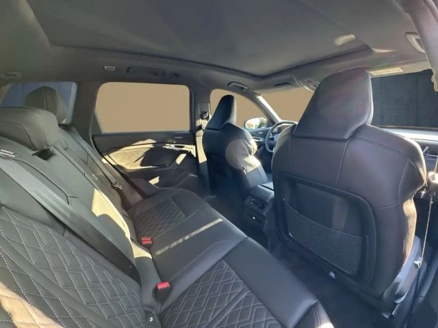 Audi SQ6 e-tron Pano/HuD/B&O/Luft/OLED/Nappa/21"/