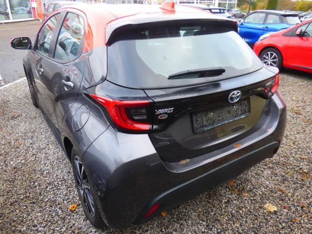 Toyota Yaris Hybride