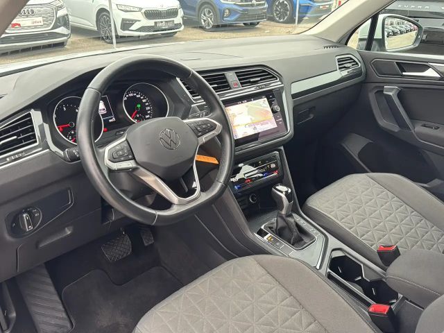 Volkswagen Tiguan DSG Life