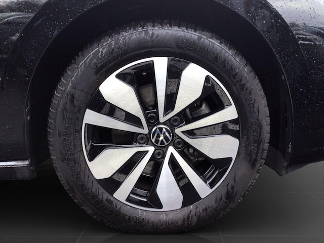 Volkswagen Golf 2.0 TDI DSG