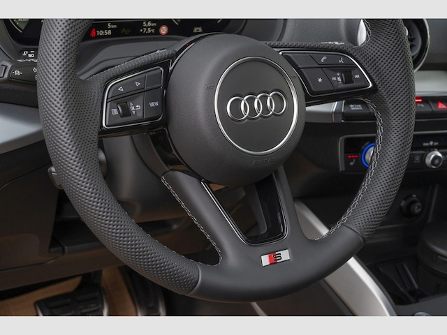 Audi Q2 35 TFSI S-Line S-Tronic