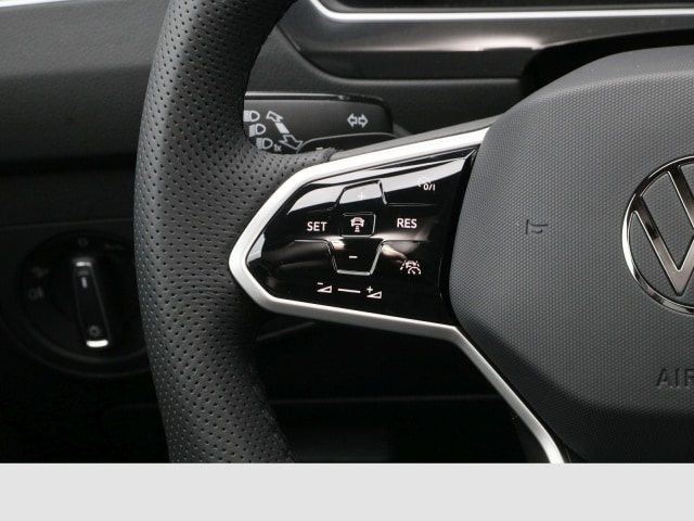 Volkswagen Tiguan IQ.Drive R-Line