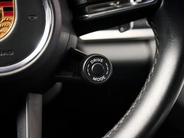 Porsche Panamera 4 E-Hybrid