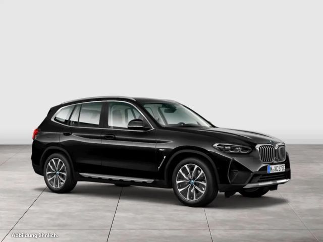 BMW X3 xDrive30e