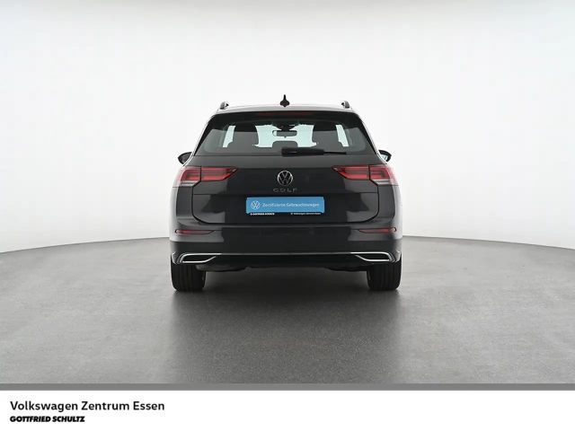 Volkswagen Golf DSG Style Variant