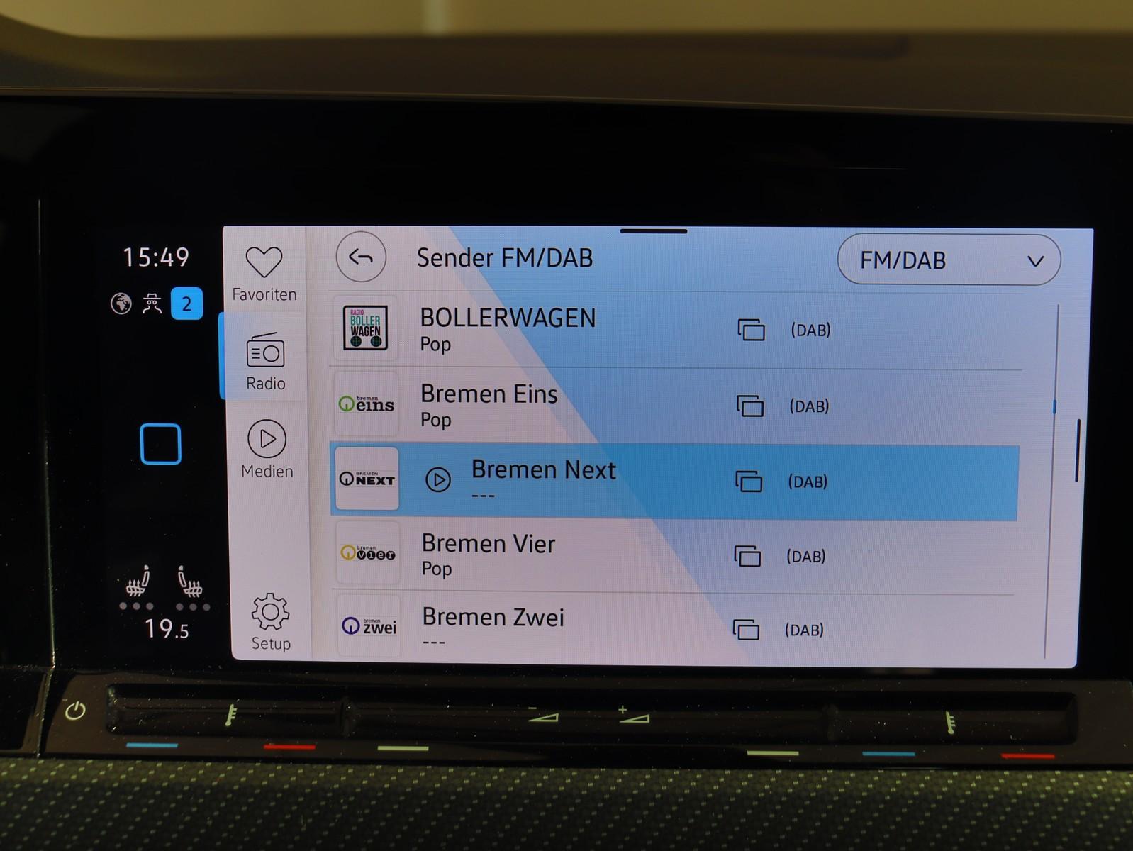 Volkswagen Golf 1.5 eTSI DSG Golf VIII R-Line