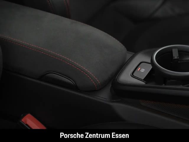 Porsche 992 4 Cabrio Carrera GTS