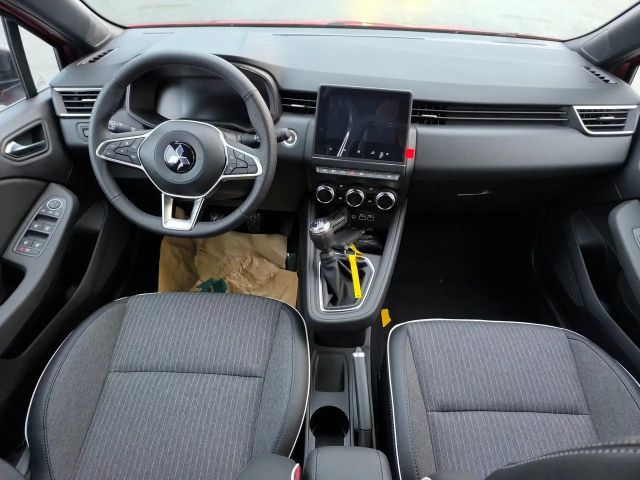 Mitsubishi Colt Intense