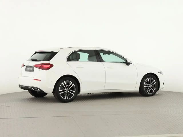 Mercedes-Benz A 180 Progressive